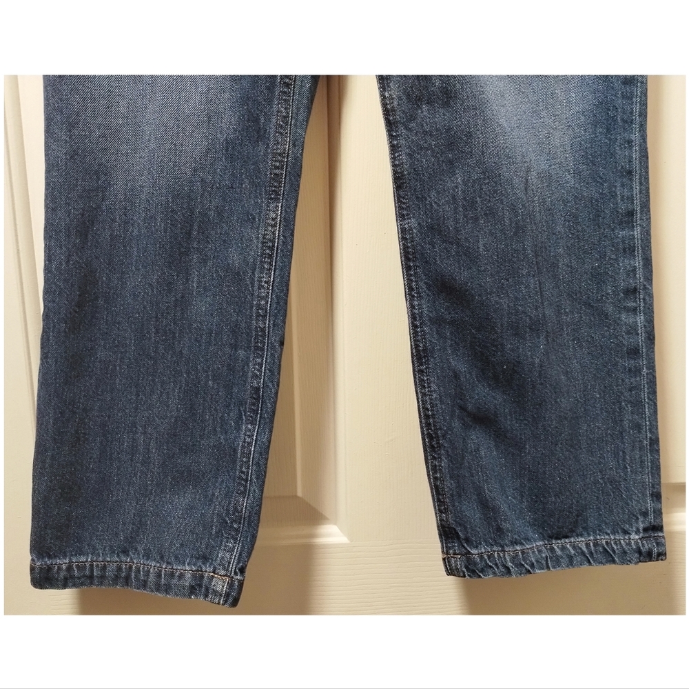 Straight Crop High Rise | Express Jeans - Picture 5 of 11